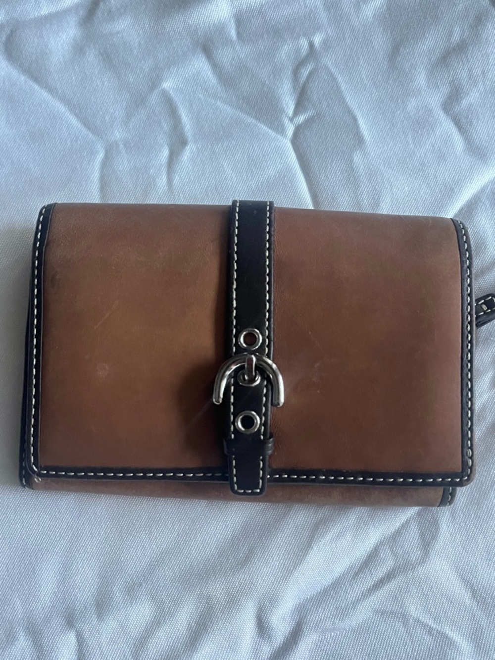 Coach leather wallet tan bi fold